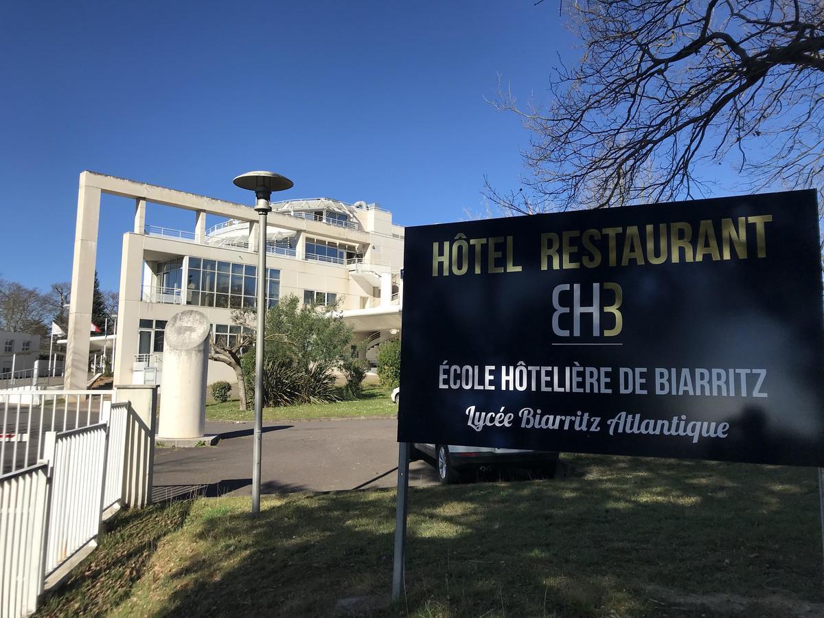 Hotel Biarritz Atlantique - Lycee Hotelier - Management School Ngoại thất bức ảnh