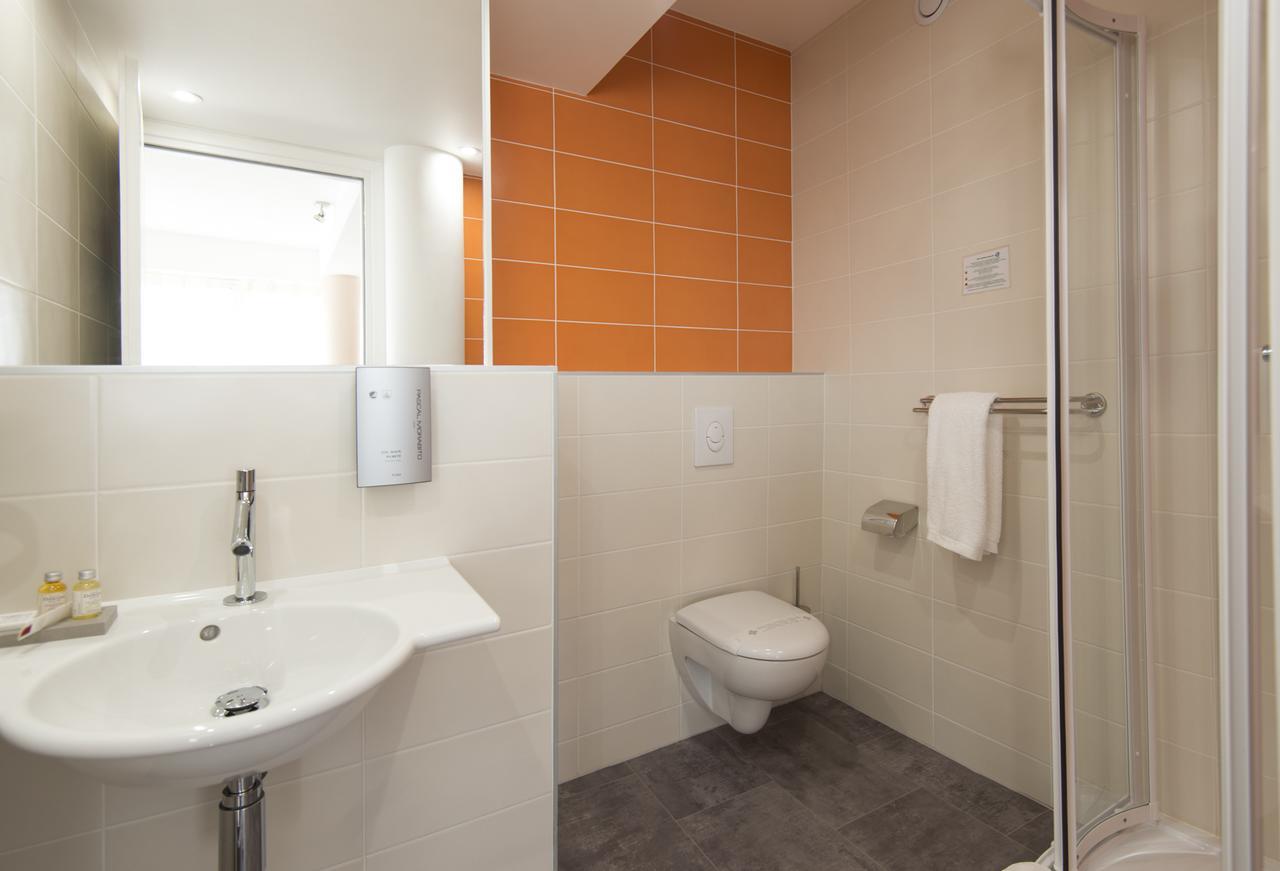 Hotel Biarritz Atlantique - Lycee Hotelier - Management School Ngoại thất bức ảnh